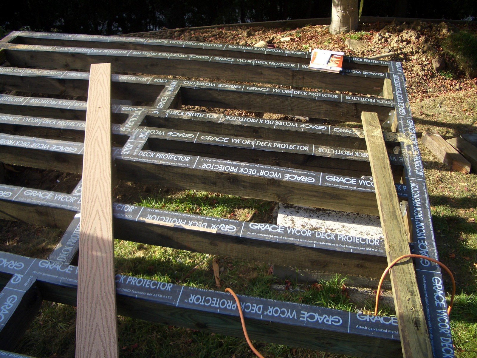 cantilever deck framing